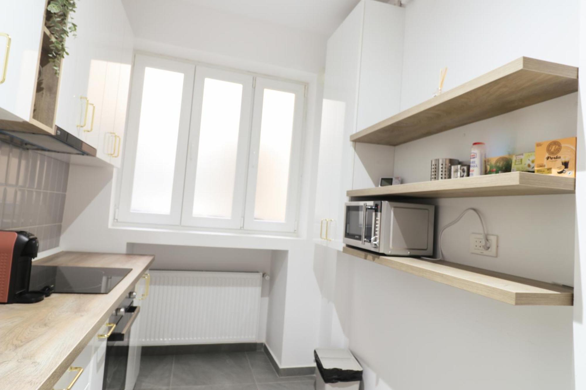 Old Town Bucharest Apartment Poiana 7 Bagian luar foto